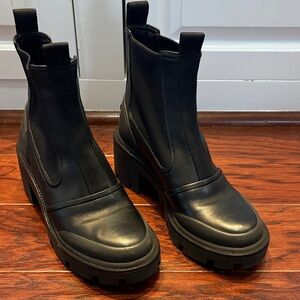 Tory Burch black leather chunky Chelsea lug sole ankle boots. Size 10